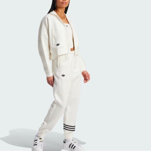 NEW Adidas Women’s Sweatpants - Picture 3 of 6